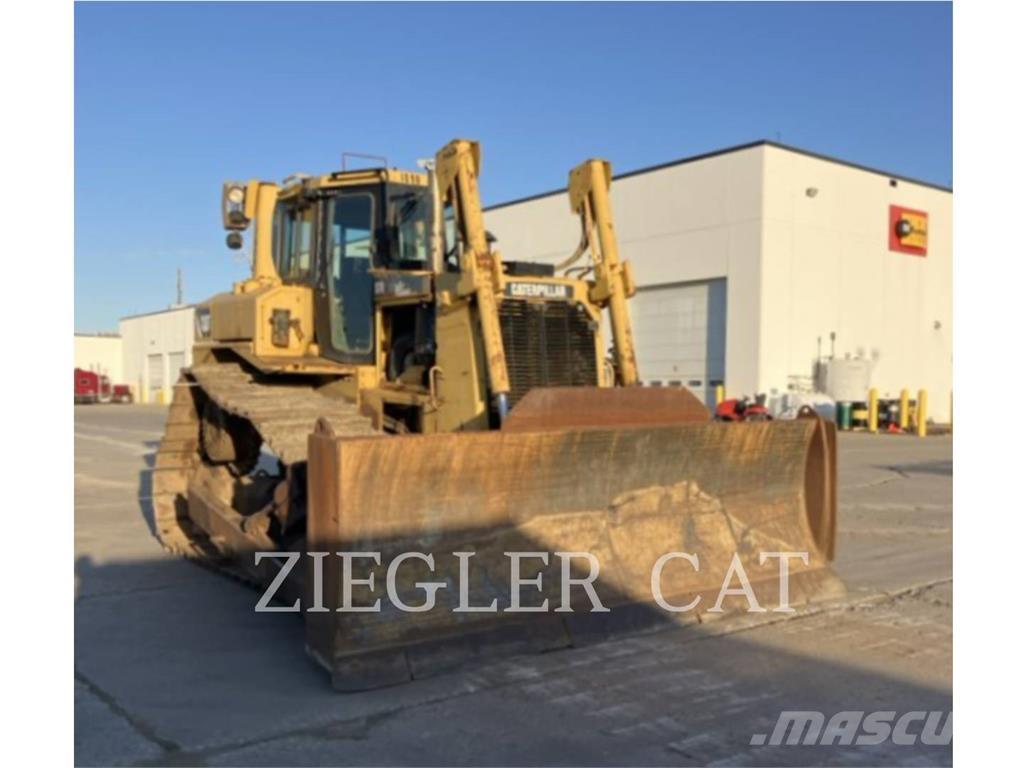 CAT D7R Гусеничні бульдозери