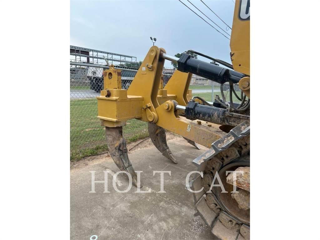 CAT D8 Гусеничні бульдозери