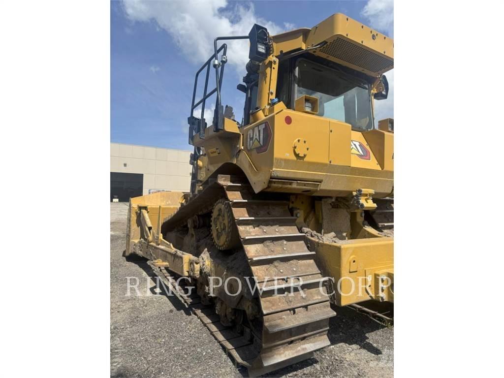 CAT D8 Гусеничні бульдозери