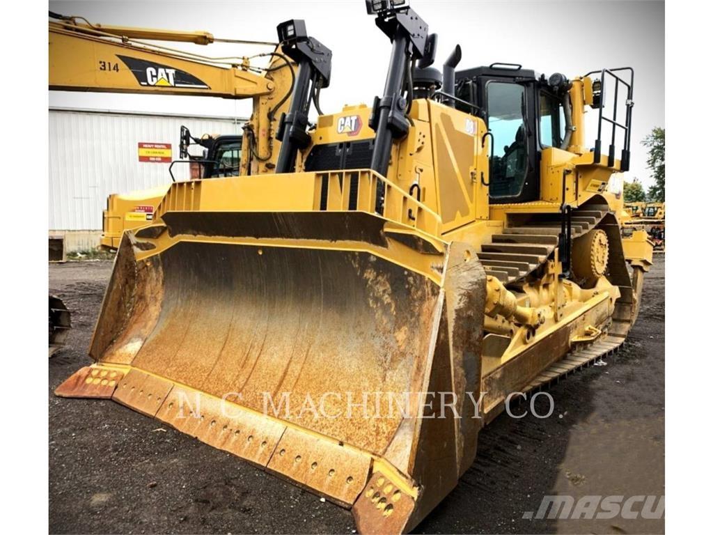 CAT D8 Гусеничні бульдозери