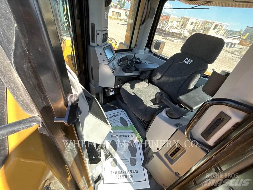 CAT D8 SU Гусеничні бульдозери