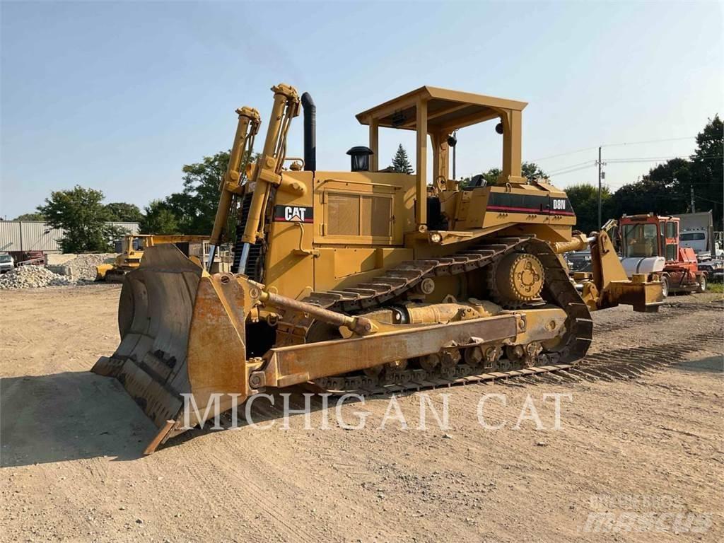CAT D8N Гусеничні бульдозери