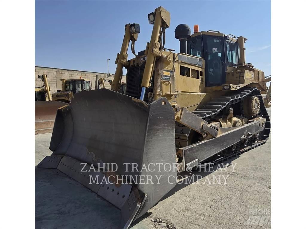 CAT D8R Гусеничні бульдозери