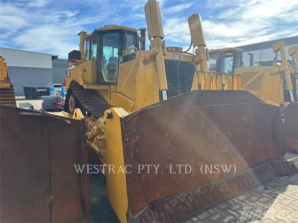 CAT D8T Гусеничні бульдозери