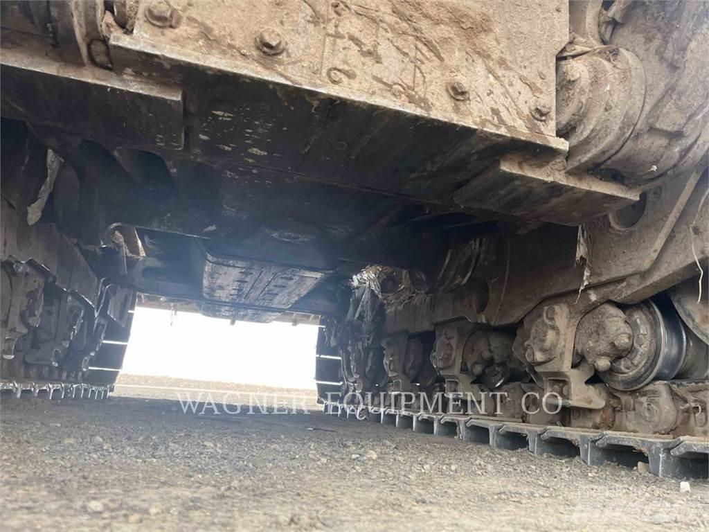 CAT D8T Гусеничні бульдозери