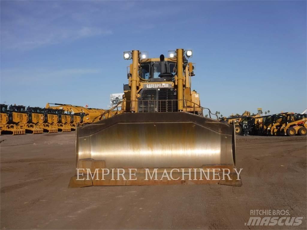CAT D8T Гусеничні бульдозери