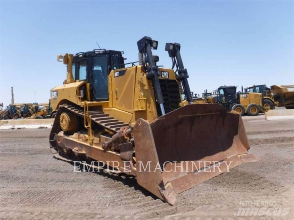 CAT D8T Гусеничні бульдозери