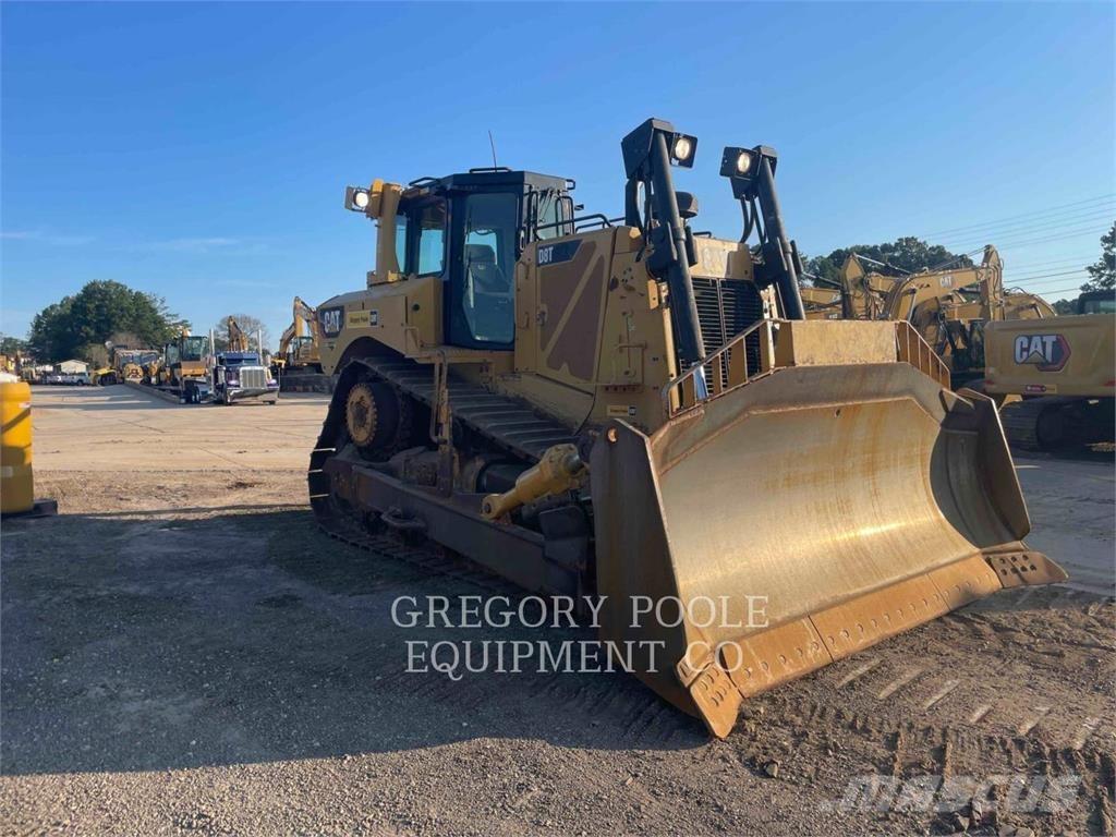 CAT D8T Гусеничні бульдозери