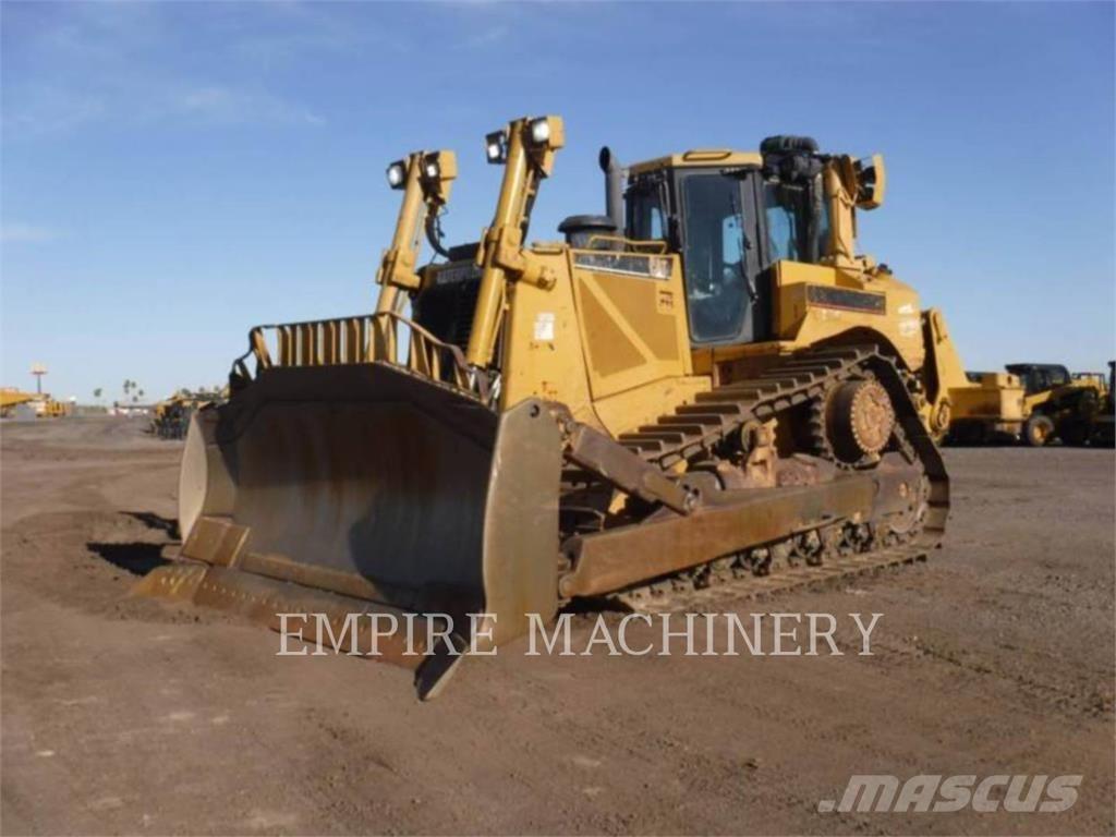 CAT D8T Гусеничні бульдозери