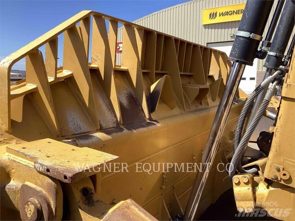 CAT D8T Гусеничні бульдозери