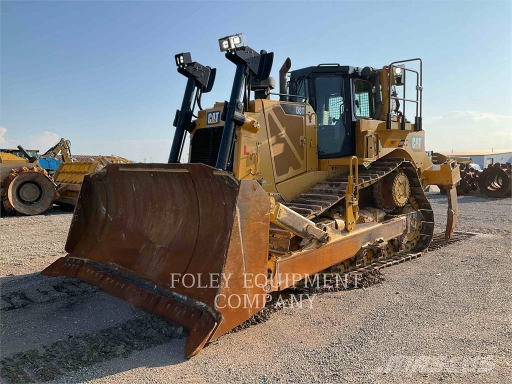 CAT D8T Гусеничні бульдозери