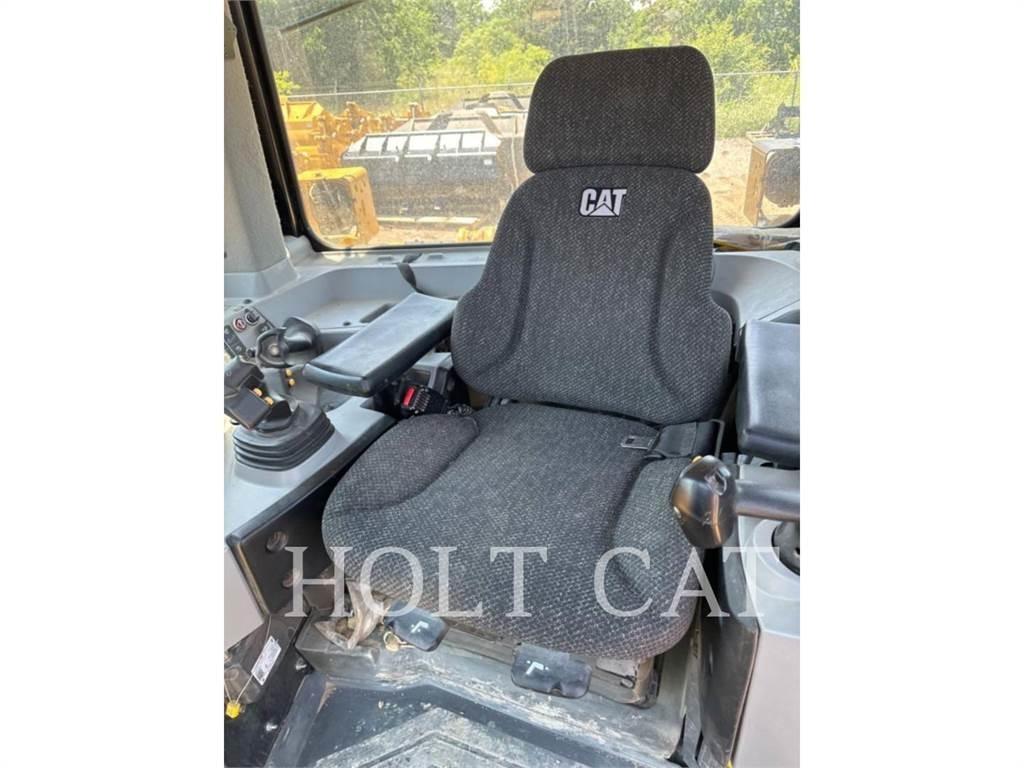 CAT D8T ABRI Гусеничні бульдозери