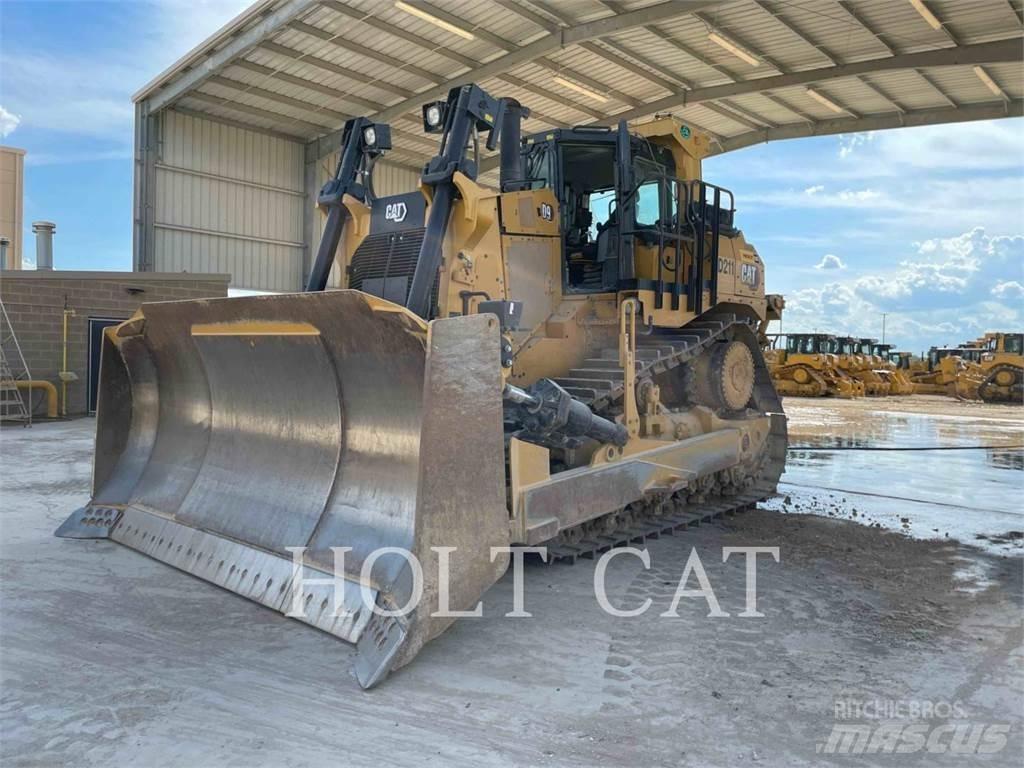 CAT D9 Гусеничні бульдозери
