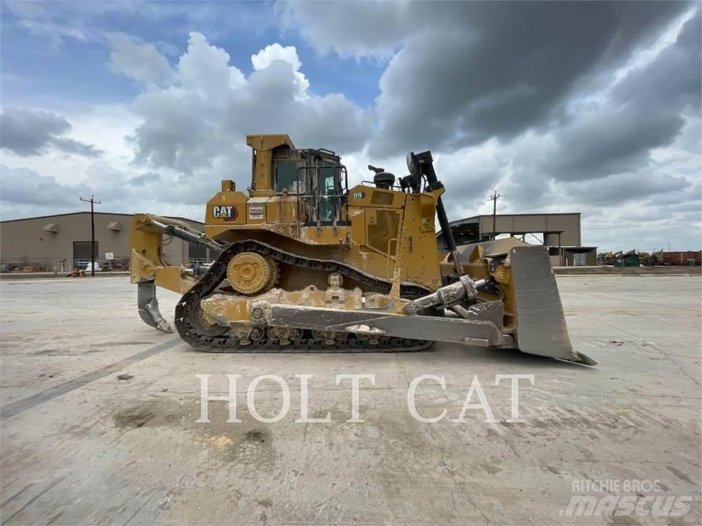 CAT D9 Гусеничні бульдозери
