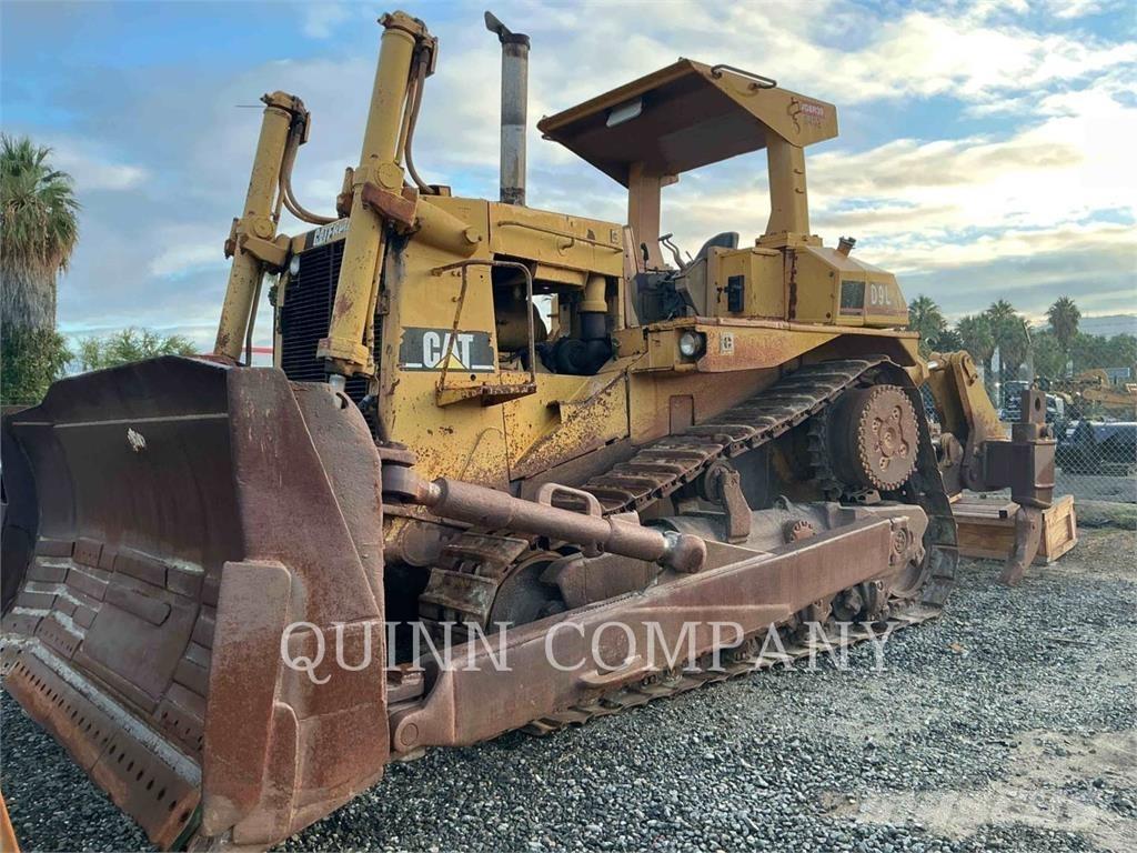 CAT D9L Гусеничні бульдозери