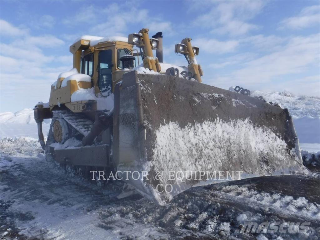 CAT D9N Гусеничні бульдозери