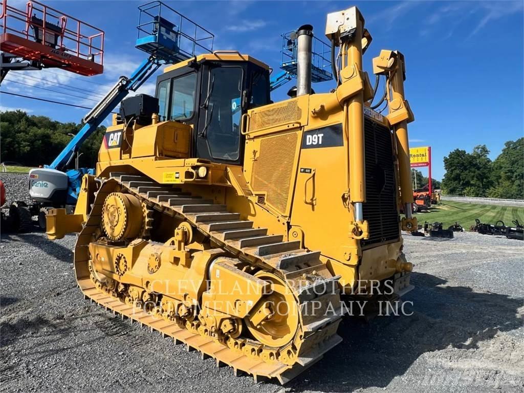 CAT D9T Гусеничні бульдозери