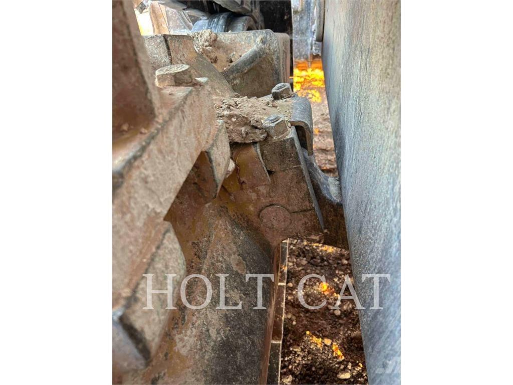 CAT D9T Гусеничні бульдозери