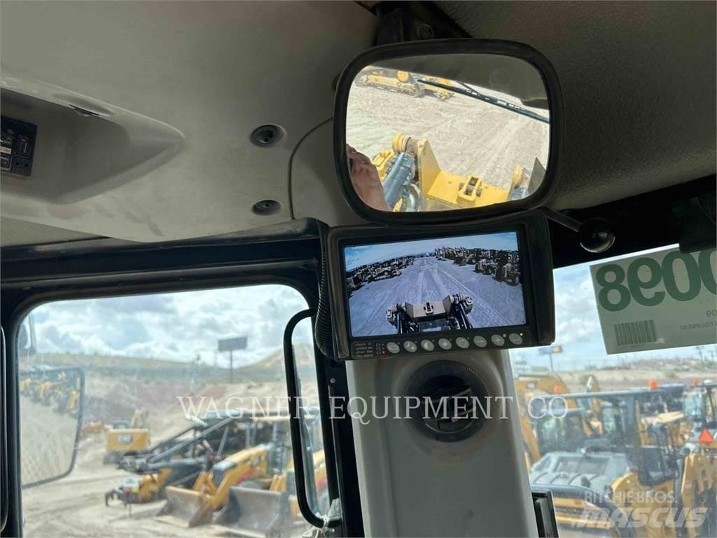 CAT D9T Гусеничні бульдозери