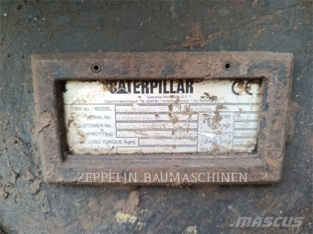 CAT G320B/D Грейфери