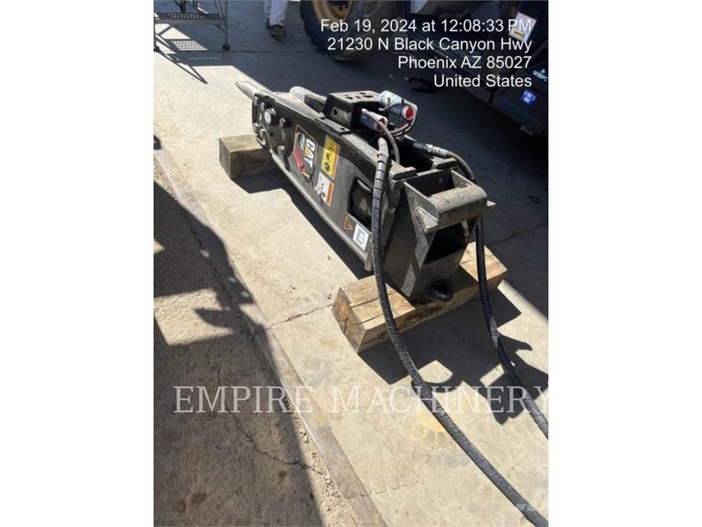 CAT H90C Вили
