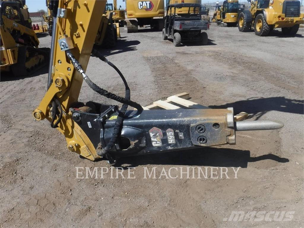 CAT H95 Вили