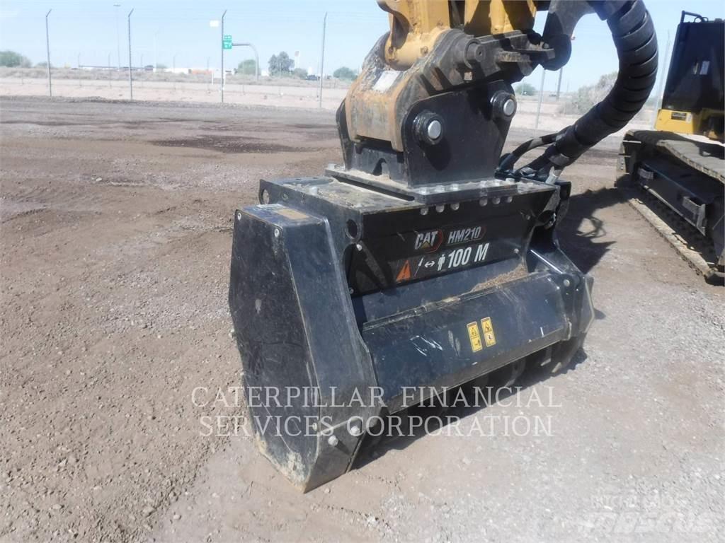 CAT HM210 Лісові мулчери