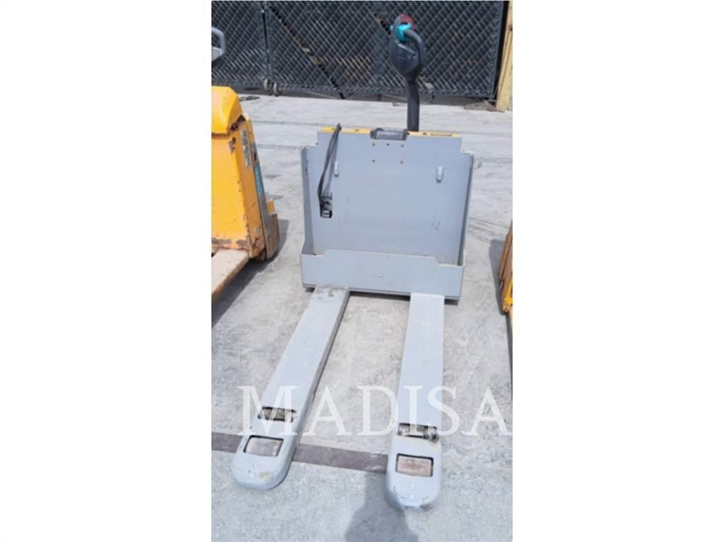 CAT LIFT TRUCKS EJE120E Трельовочні трактора
