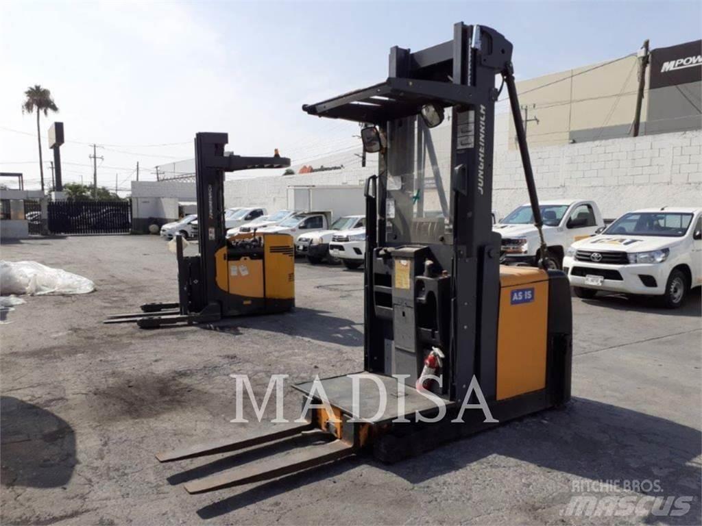 CAT LIFT TRUCKS EKS308 Електронавантажувачі
