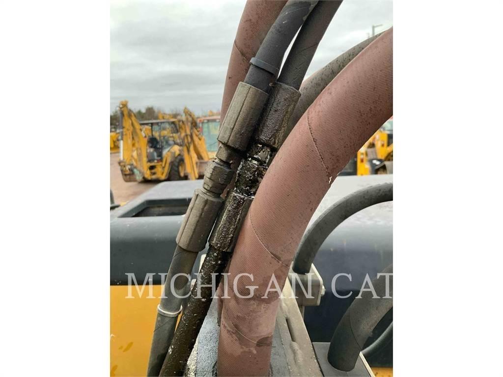 CAT M315 Колісні екскаватори