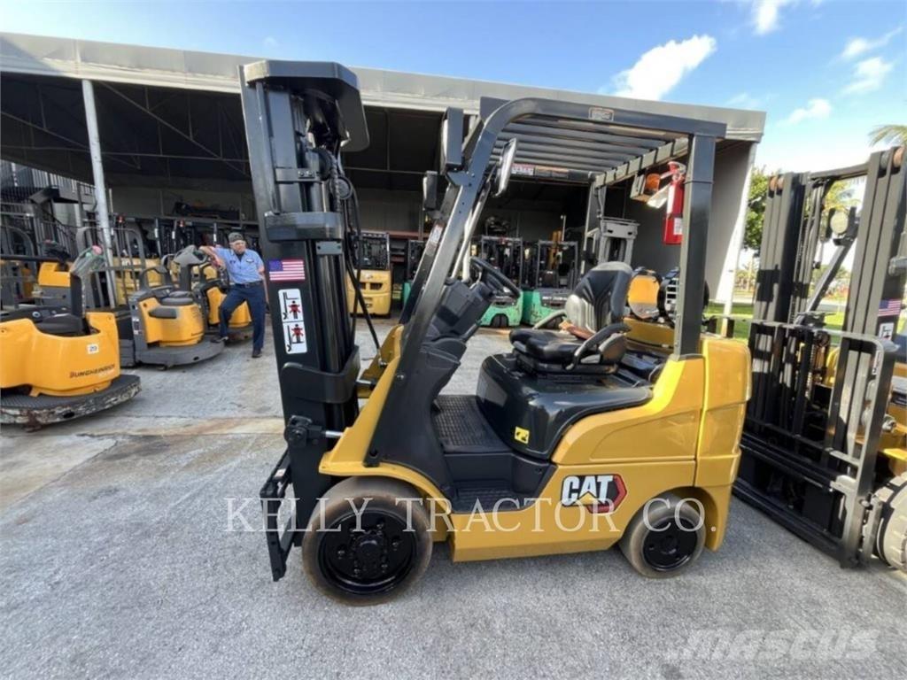 CAT MCF2C5000 Газові навантажувачі