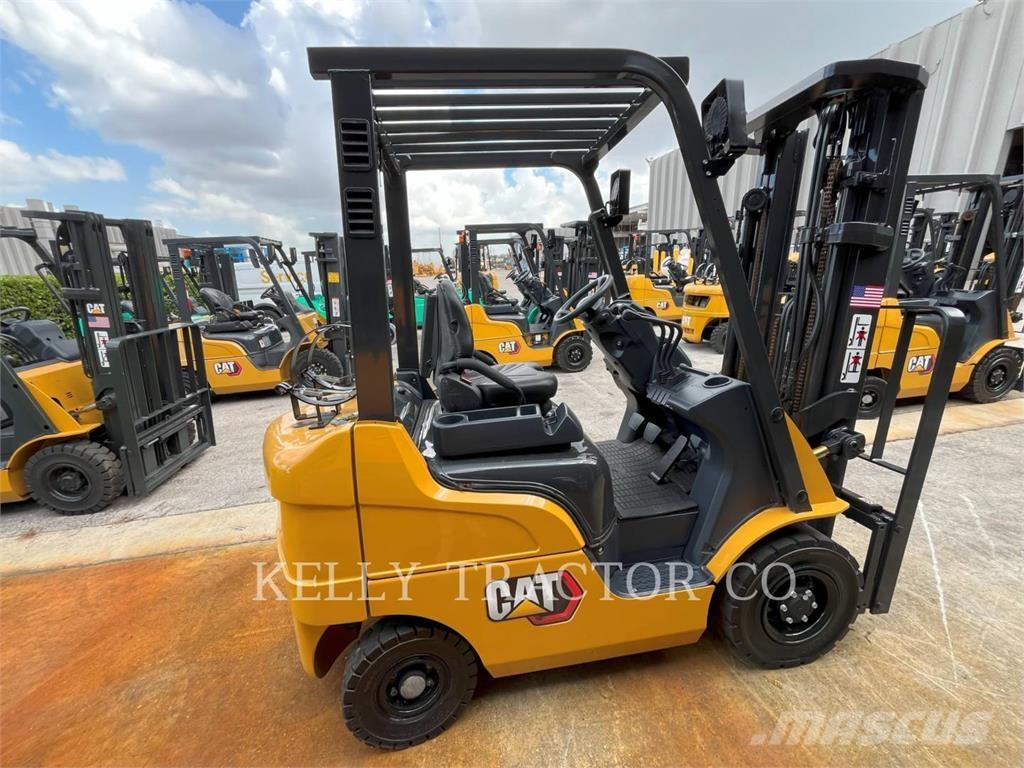 CAT MCFGP18N5 Газові навантажувачі
