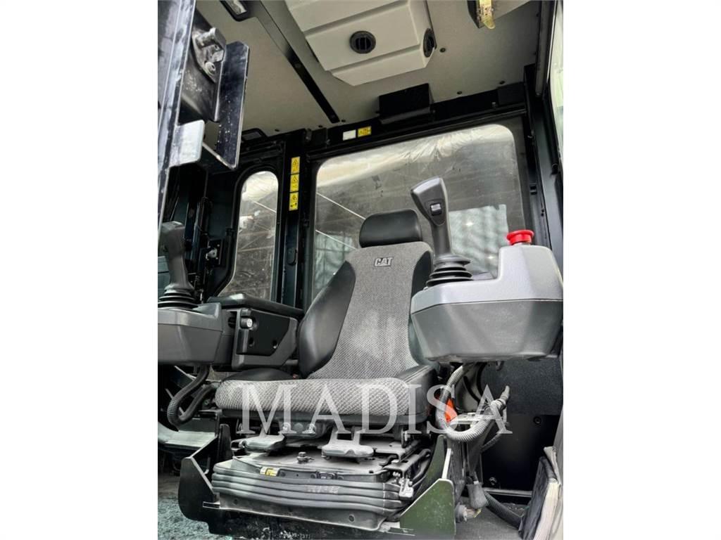 CAT MD6200 Свердлильні установки