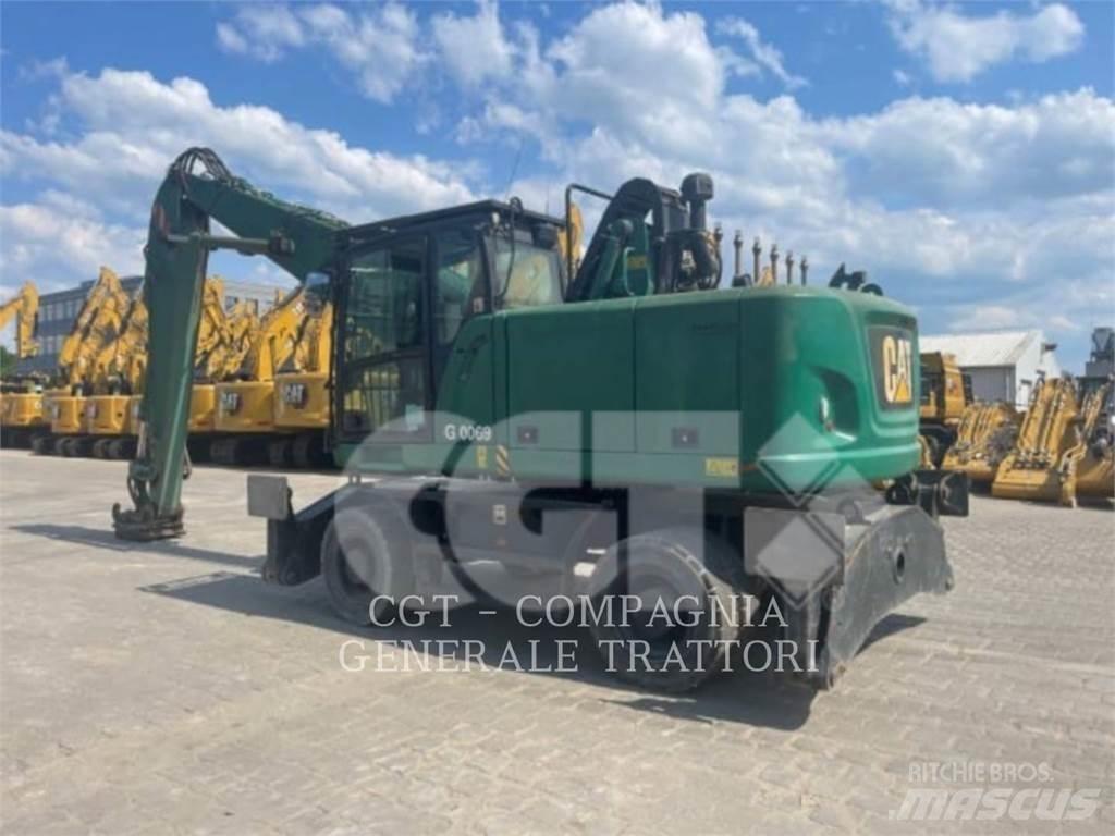 CAT MH3022 Колісні екскаватори