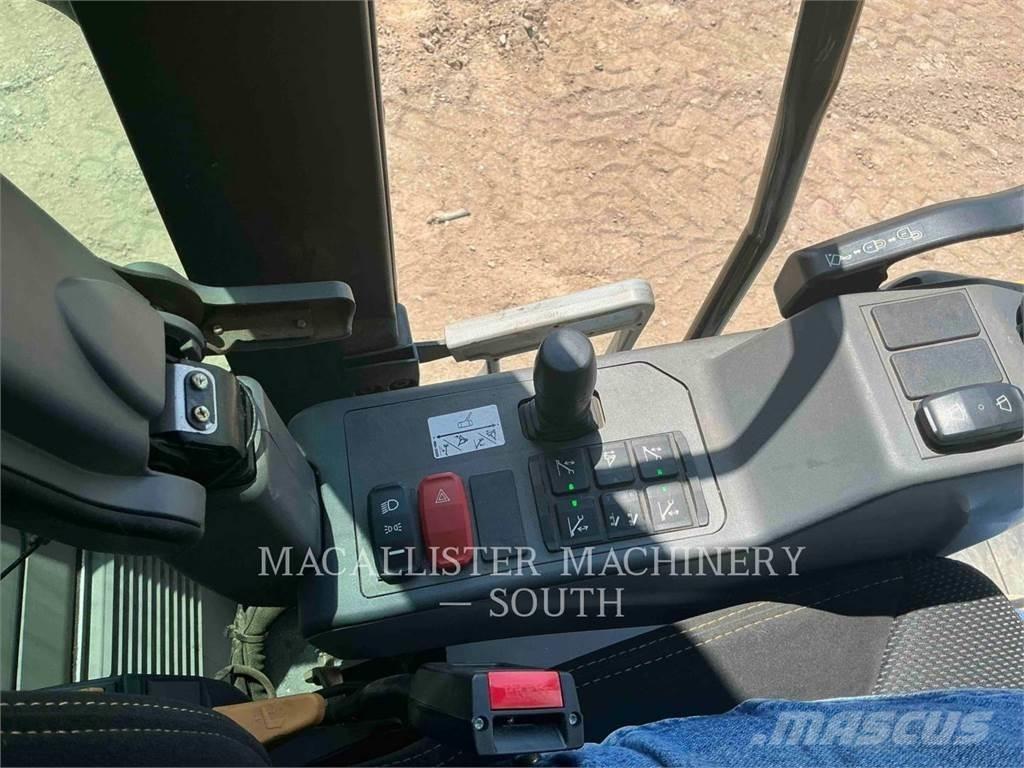 CAT MH3022 Колісні екскаватори