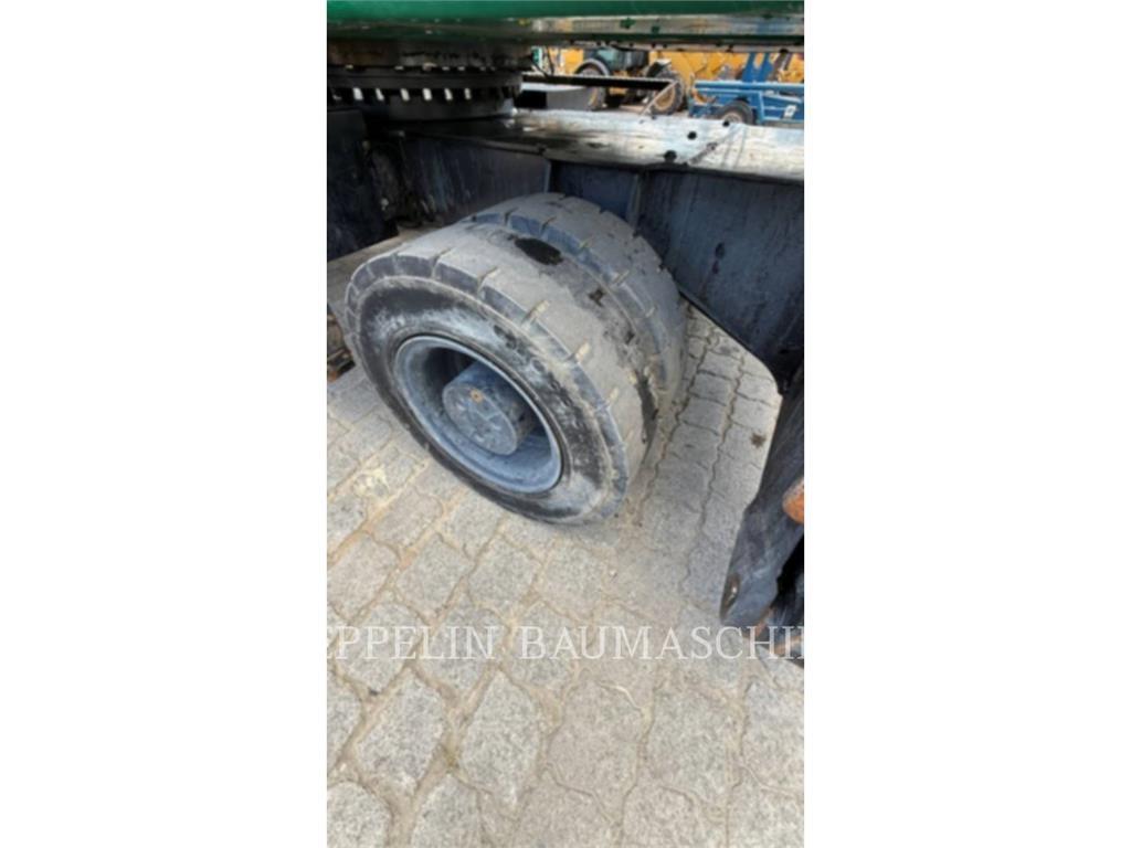 CAT MH3024-06C Екскаватори для знесення споруд