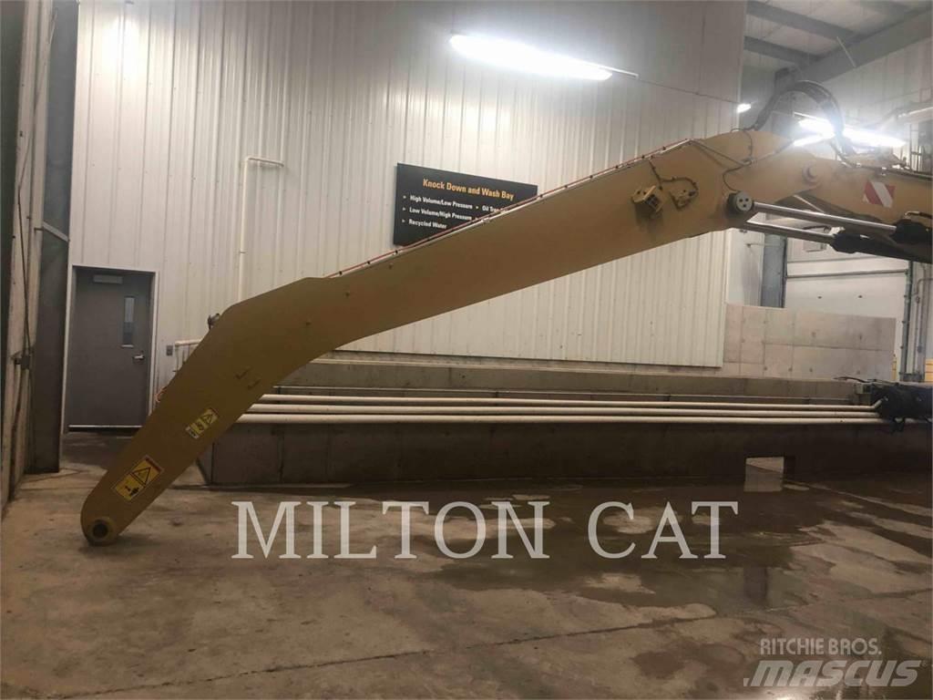 CAT MH3026 Колісні екскаватори