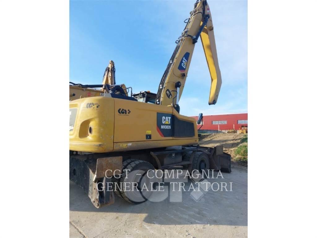 CAT MH3026 Колісні екскаватори