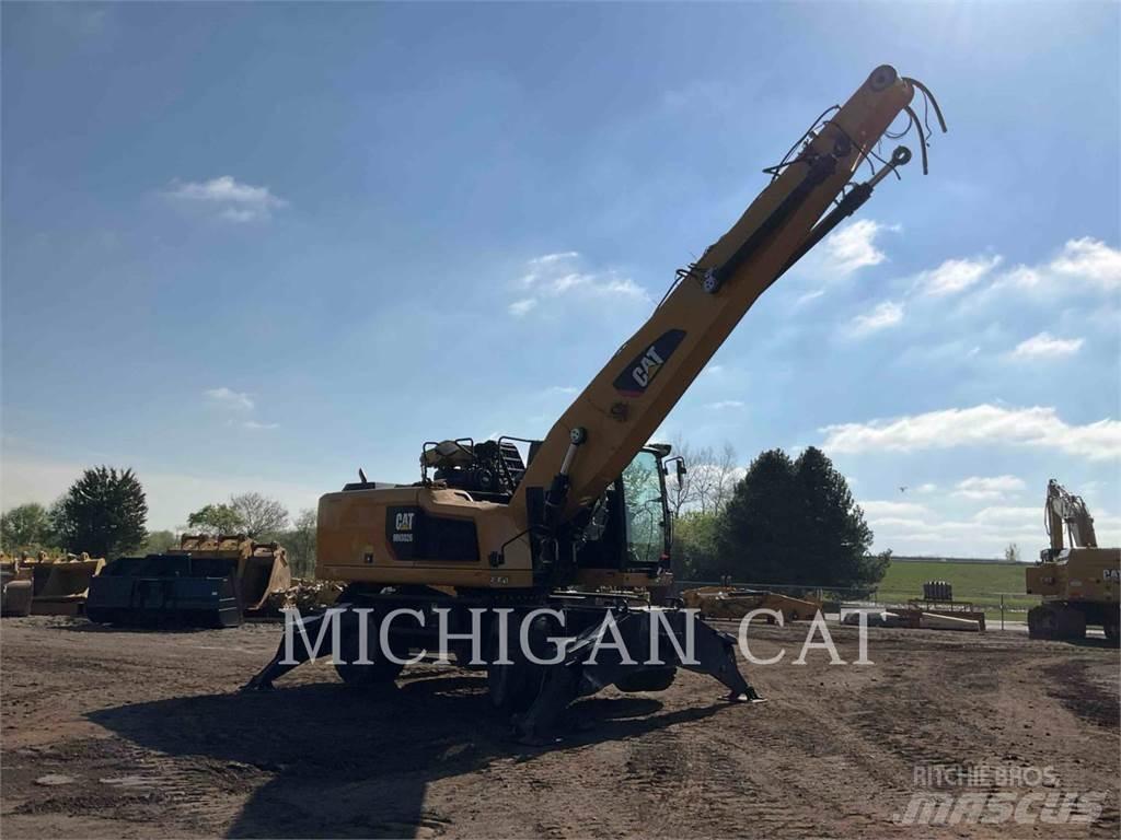 CAT MH3026 Колісні екскаватори