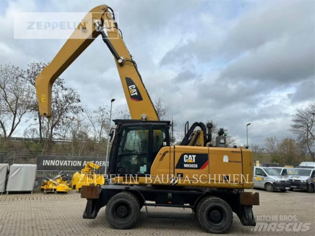 CAT MH3026-06C Екскаватори для знесення споруд