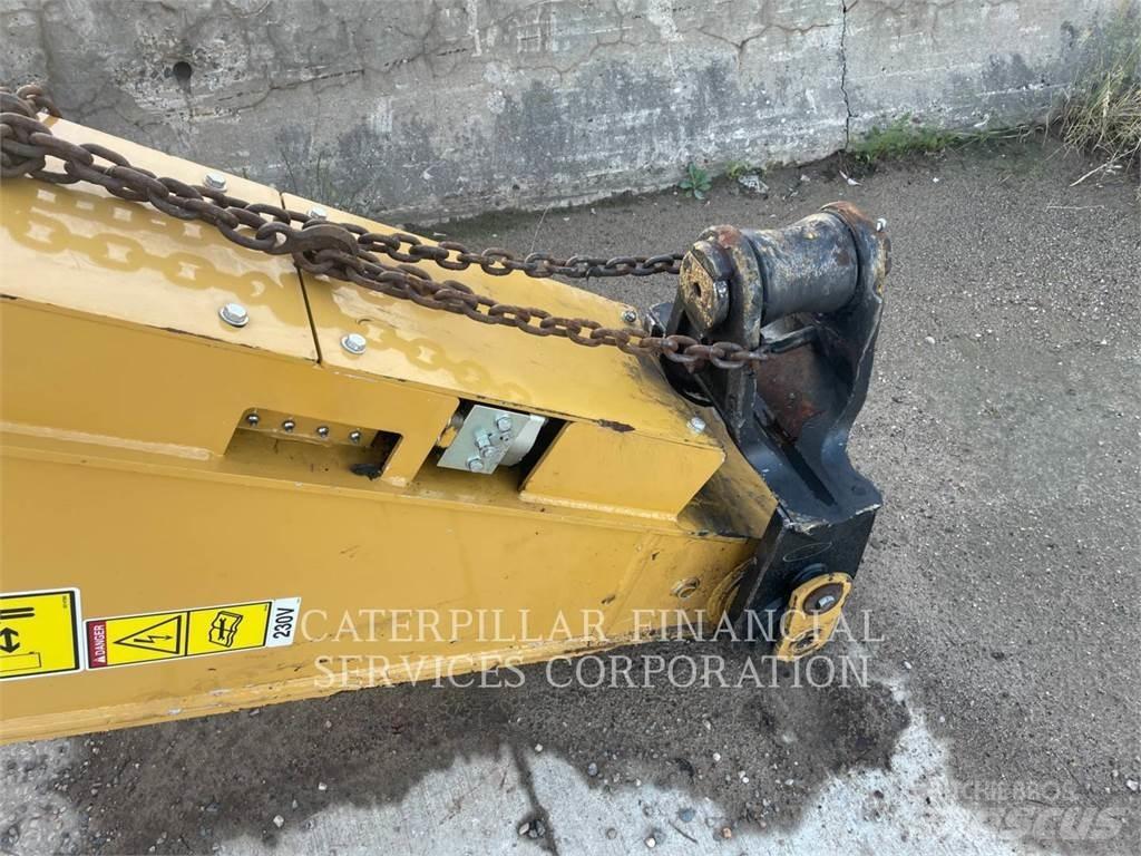 CAT MH3250 Колісні екскаватори