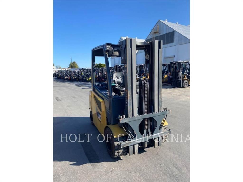 CAT MITSUBISHI 2EP6500 Електронавантажувачі