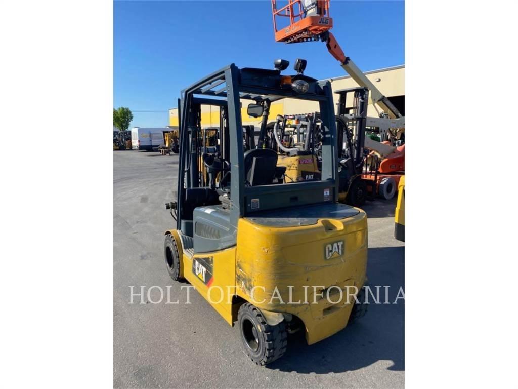 CAT MITSUBISHI 2EP6500 Електронавантажувачі