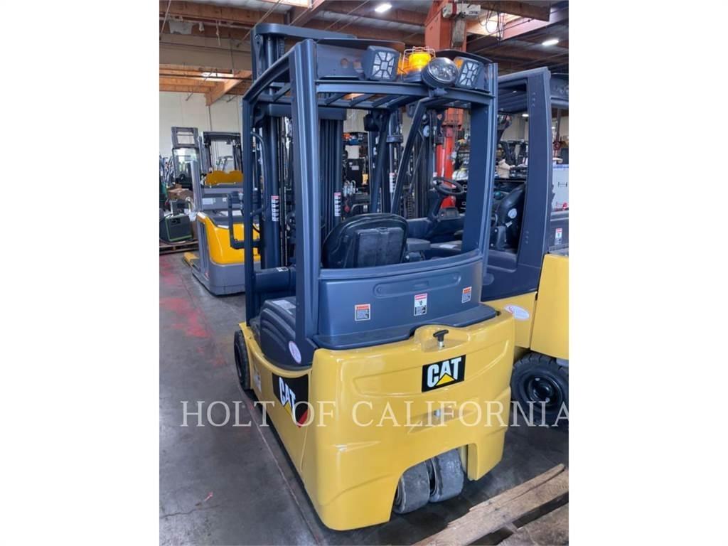 CAT MITSUBISHI 2ET4000 Електронавантажувачі