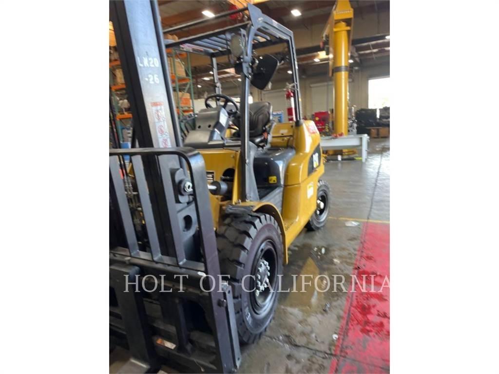 CAT MITSUBISHI DP45N1 Дизельні навантажувачі