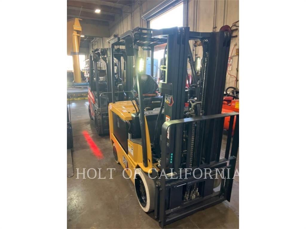 CAT MITSUBISHI EC30N3 Електронавантажувачі