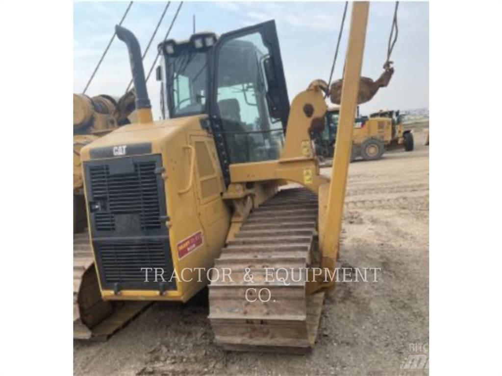 CAT PL61 Гусеничні бульдозери