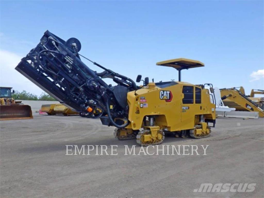 CAT PM312-02 Асфальтовкладачі