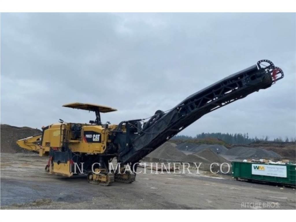 CAT PM825 Асфальтовкладачі