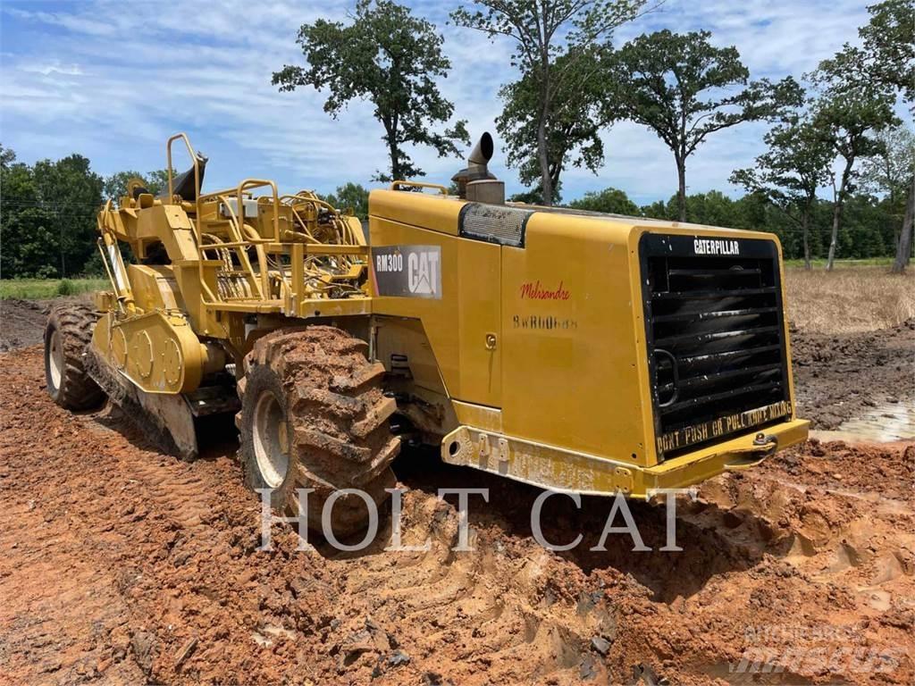 CAT RM300 Ресайклери
